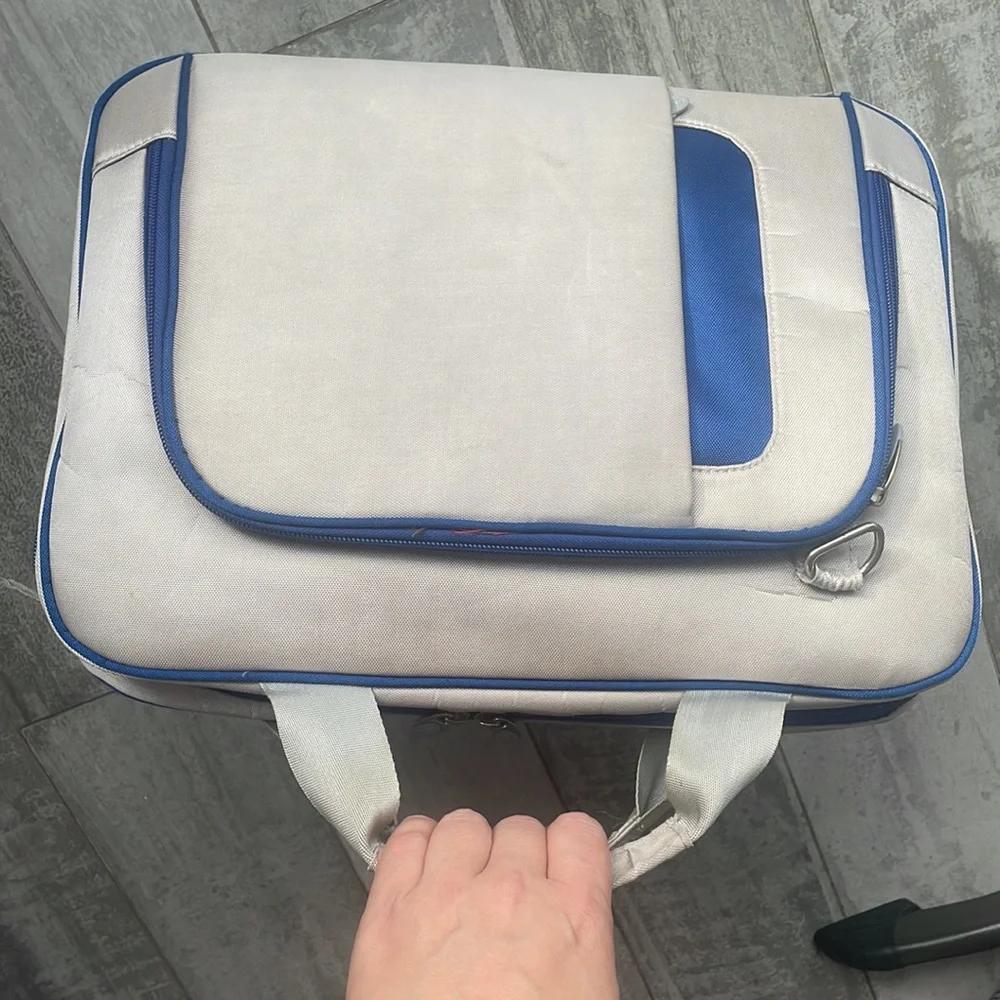 Tremendous Padding computer Carry on Bag Laptop for Traveling